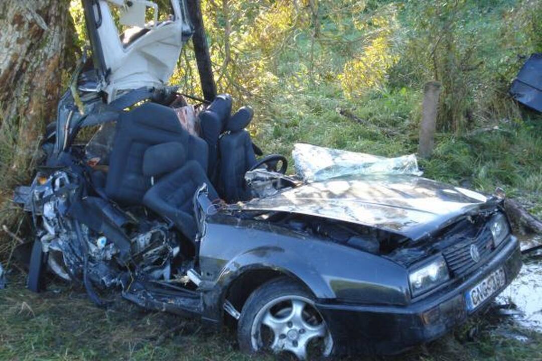 Savaitė keliuose: 13 žuvusių, 101 sužeistas