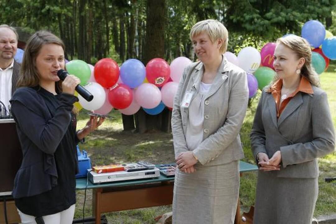 Tuberkulioze sergantiems vaikams surengta šventė 