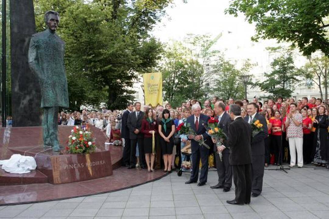 Pasaulyje suskambo Lietuvos himnas (papildyta)