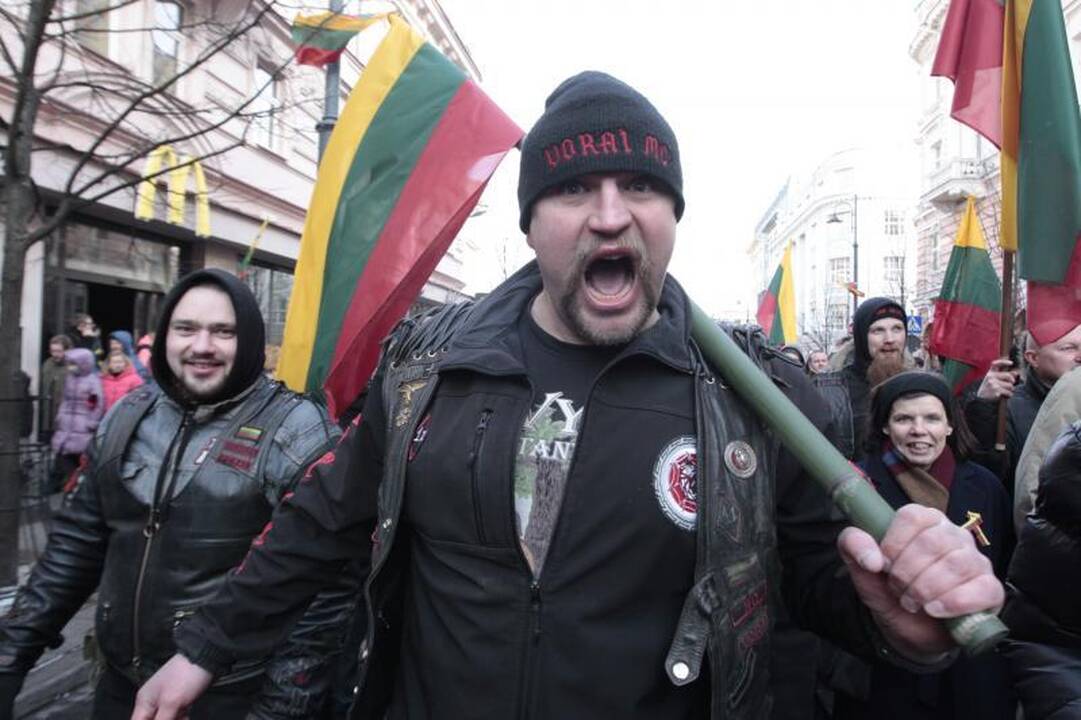 Uždraustoje eisenoje Vilniuje - tūkstančiai nacionalistų