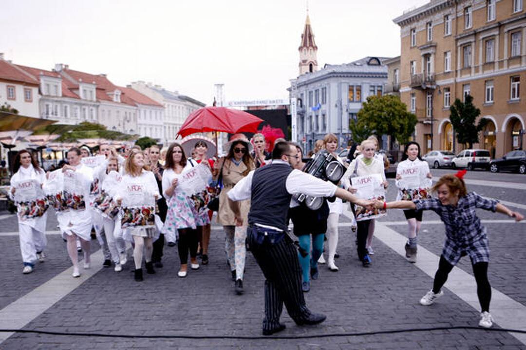 Vilniuje pajudėjo "Mados nakties" karavanas