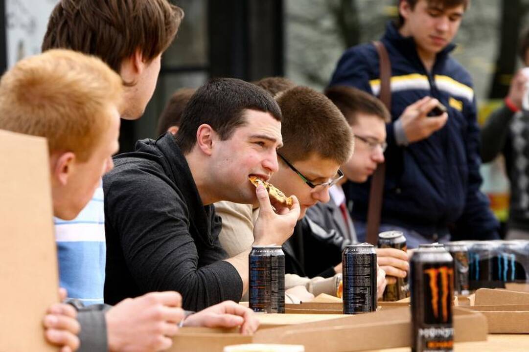 Ėdrūnų varžybas laimėjęs studentas: jaučiuosi vos užkandęs
