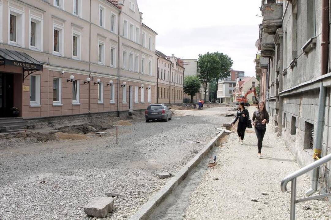 Klaipėdos gatvėse intensyviai verda remonto darbai