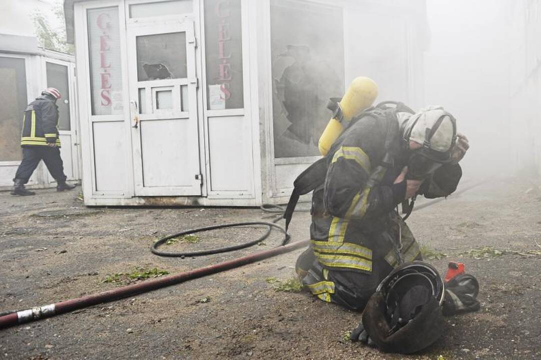 „Girstučio“ komplekse Kaune kilo gaisras, rasti dviejų žmonių lavonai