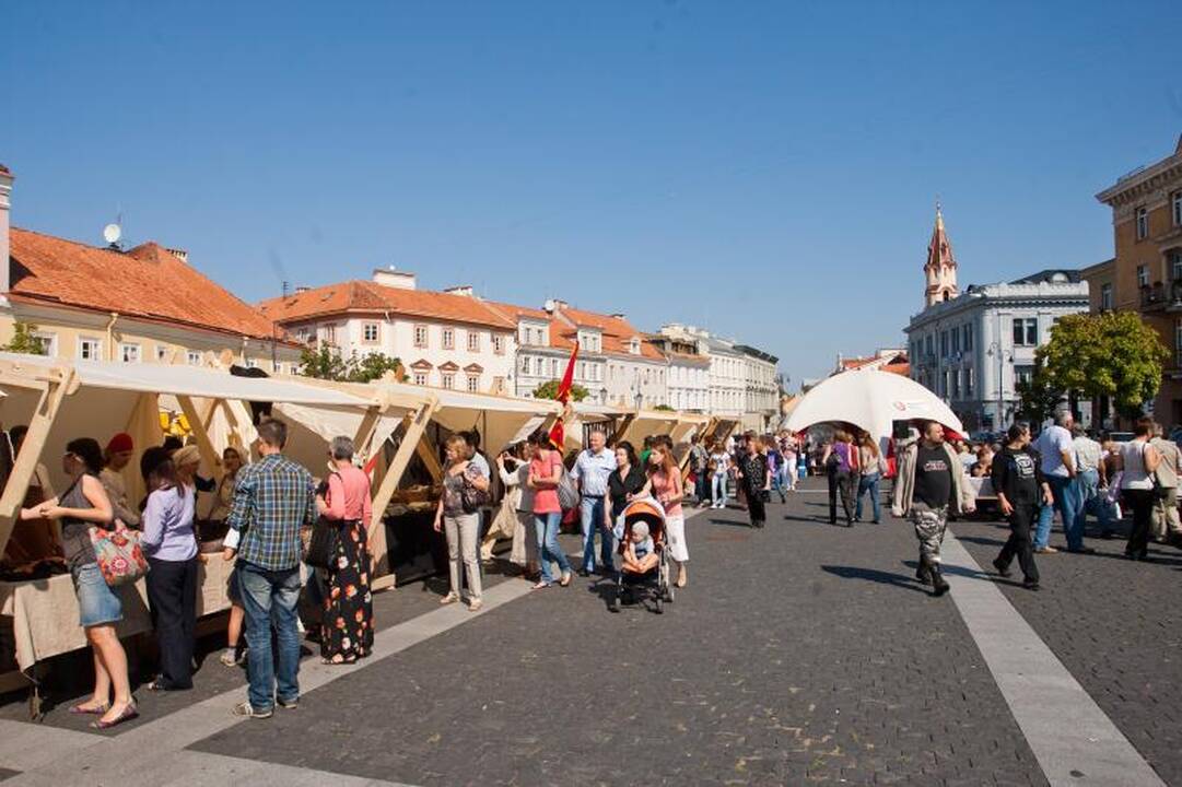 Baltramiejaus mugėje Vilniuje – pagarba puodžiams