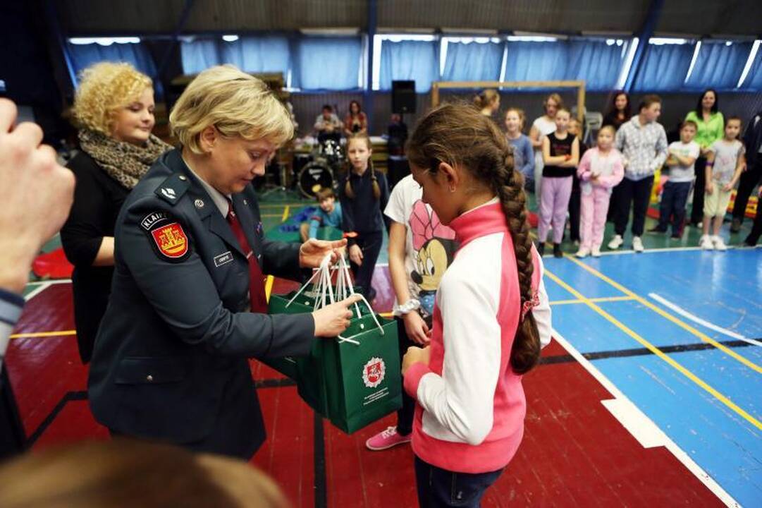 Šeimų šventėje – estefetės kartu su tėčiu ir mama