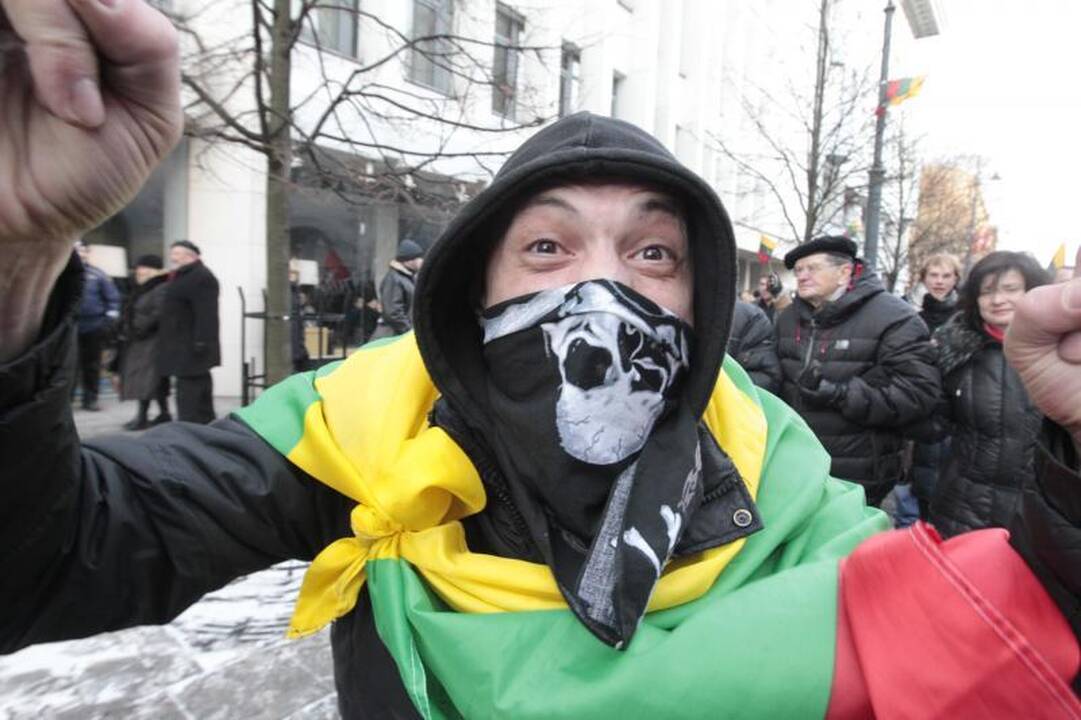 Uždraustoje eisenoje Vilniuje - tūkstančiai nacionalistų