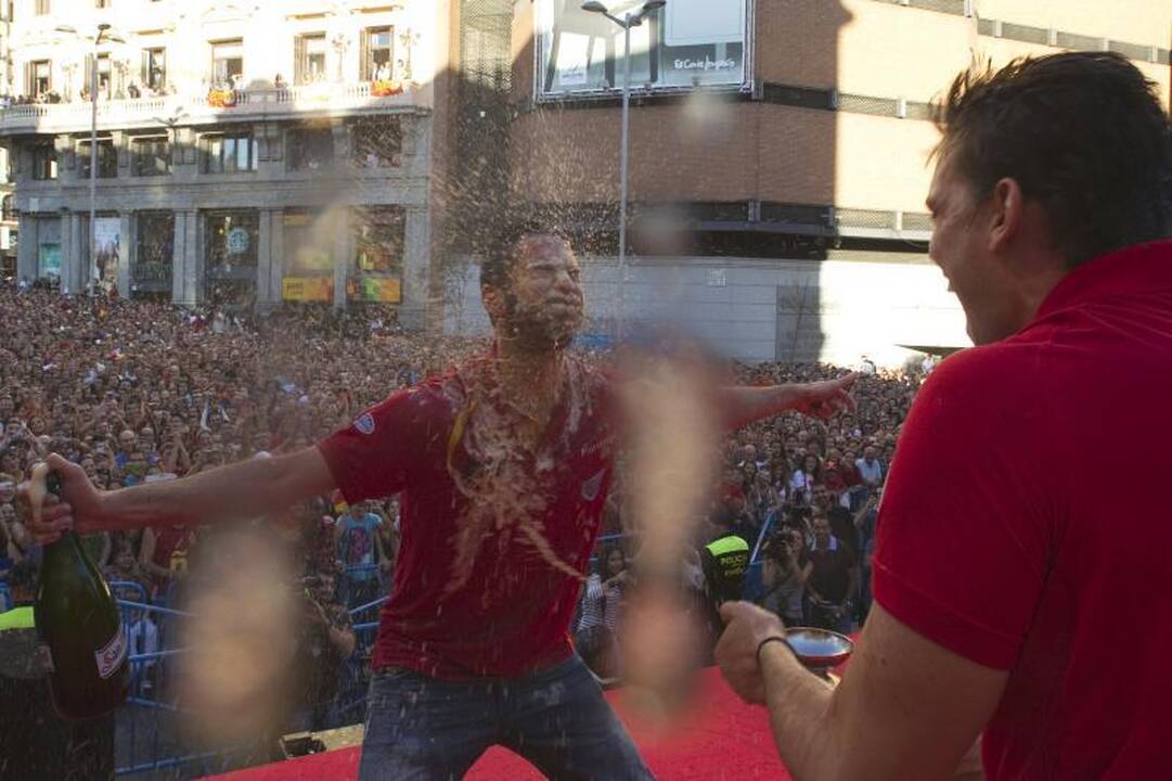 Ispanijoje trukšmingai sutikti Europos čempionato nugalėtojai