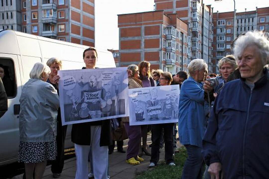 Bendrijos „Bandužiai“ nariai mitingavo dėl pirmininko pašalinimo
