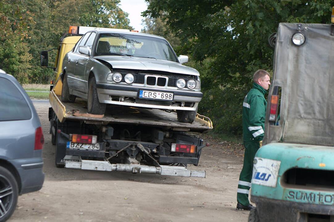 Vilniuje įžūliai pagrobtas policijos saugomas automobilis