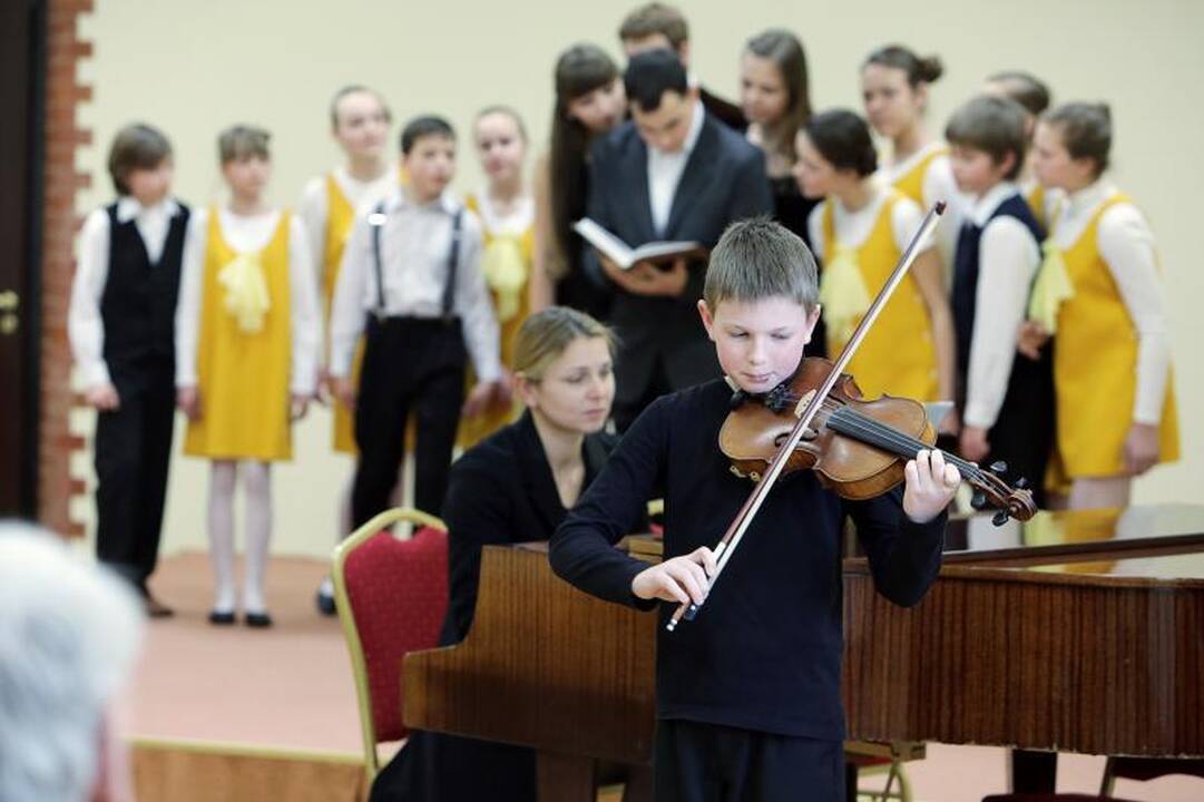 Vasario 16-osios minėjime KU - dėmesys signatarui S. Narutavičiui