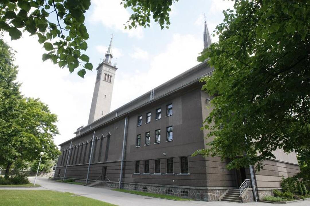 Bažnyčia užsimojo statyti parapijos namus