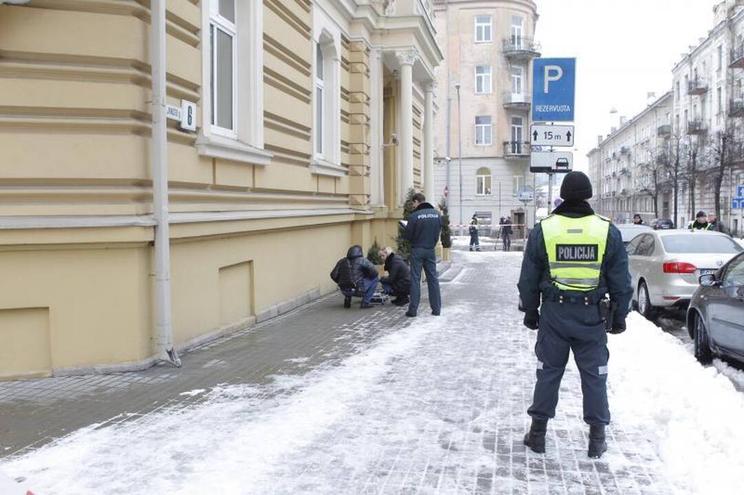 Sužaloto STT apsaugos darbuotojo būklė labai sunki