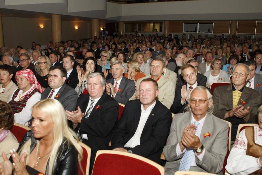 Klaipėdai – Prezidentės ir kitų garbių svečių sveikinimai