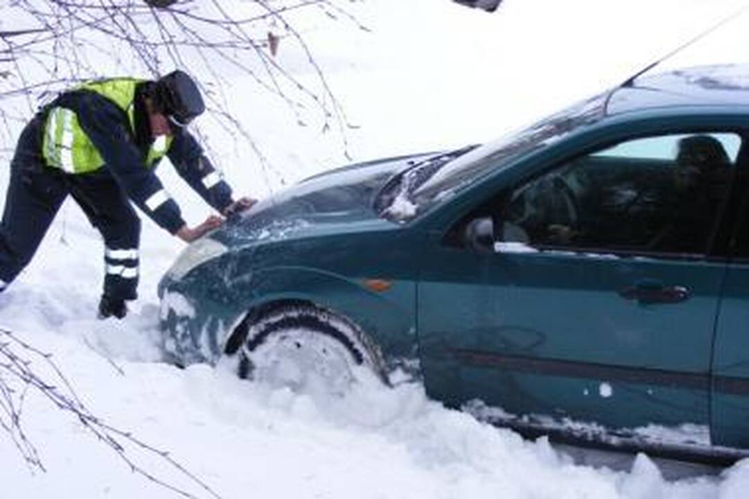 10 žingsnių ruošiant automobilį žiemai