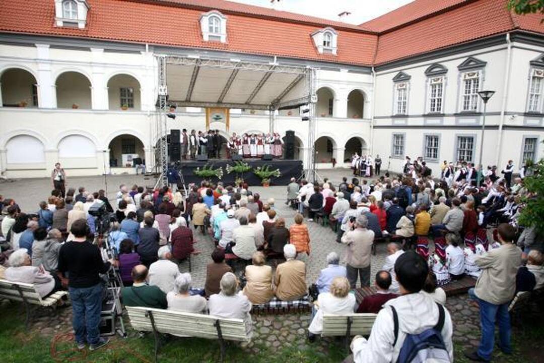 Tarptautinis folkloro festivalis – atidarytas!
