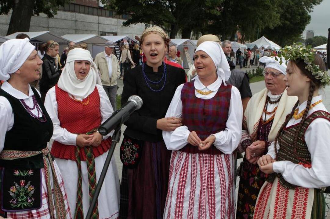 Jūrų muziejus dorei suteikė vardą ir palydėjo į plaukiojimą