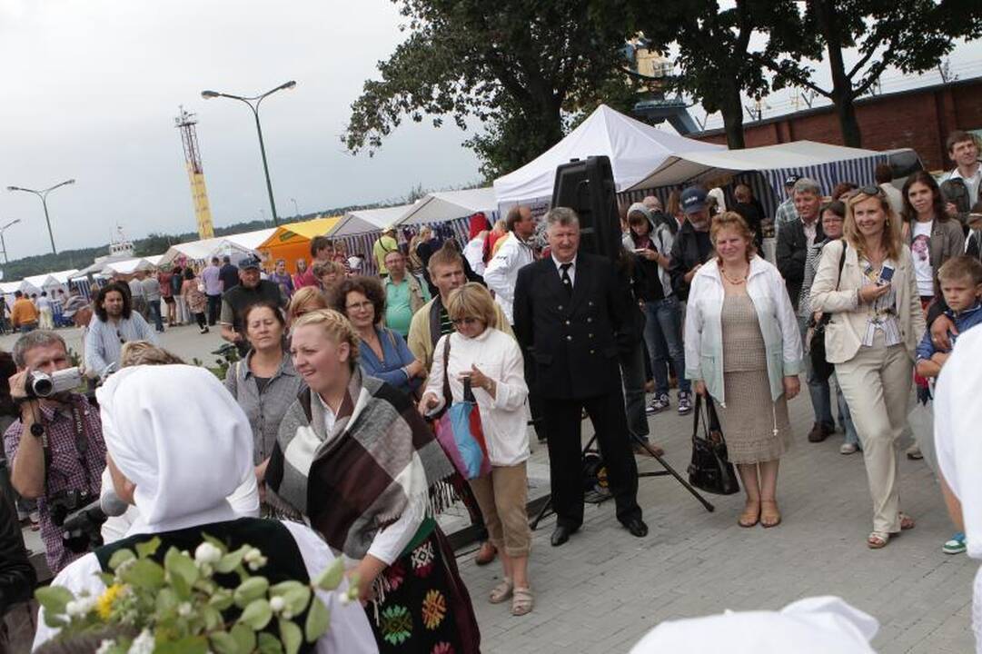 Jūrų muziejus dorei suteikė vardą ir palydėjo į plaukiojimą
