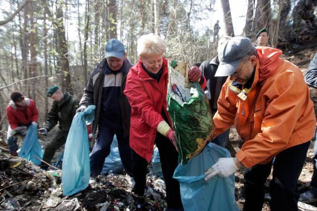 Lietuvos šiukšlynus kuopė ir D.Grybauskaitė
