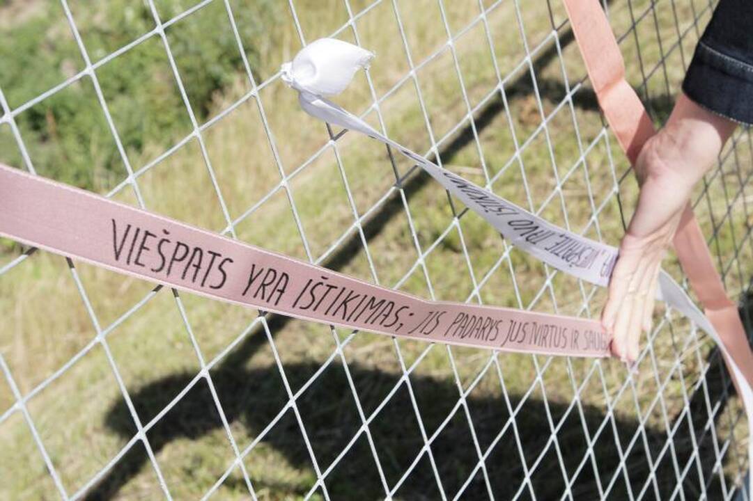 Klaipėdoje vyskupas pašventino onkologijos centro bažnyčią