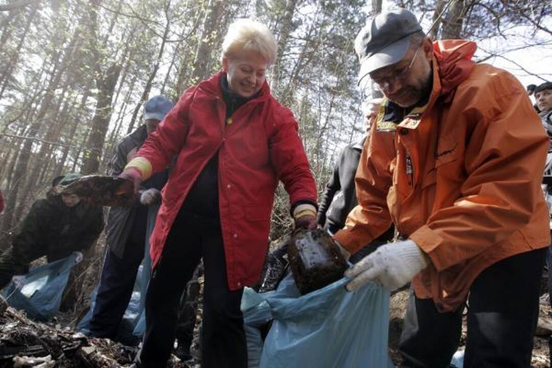 Lietuvos šiukšlynus kuopė ir D.Grybauskaitė