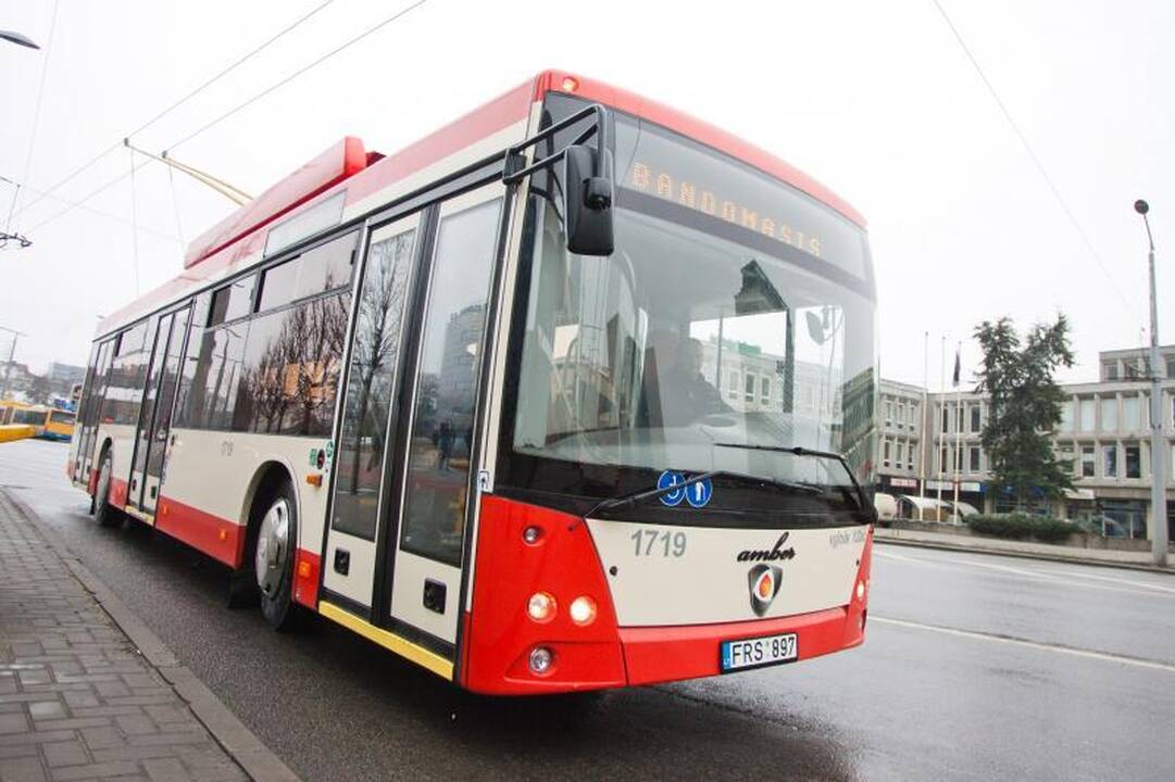 Į gatves išrieda lietuviški troleibusai 