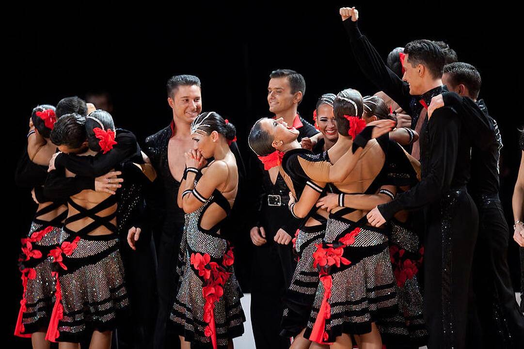 Pasaulio šokių čempionate triumfavo „Žuvėdra“