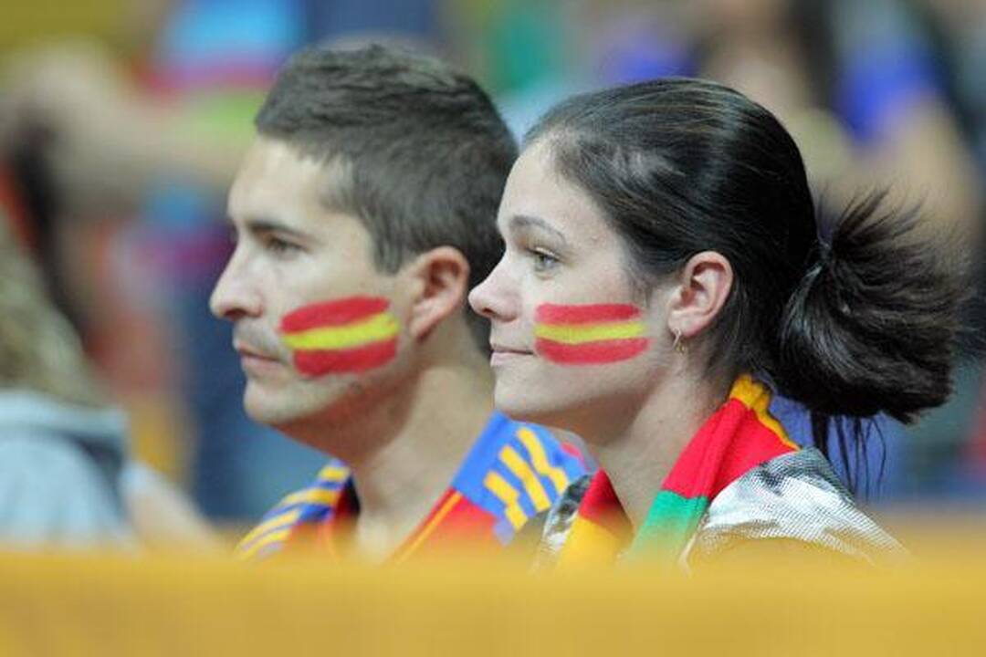 Ispanai „apšilo“ su Lenkijos krepšininkais 