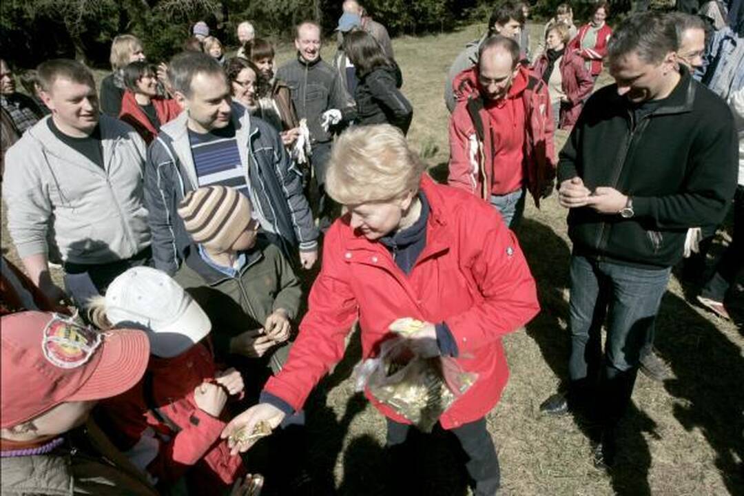 Lietuvos šiukšlynus kuopė ir D.Grybauskaitė