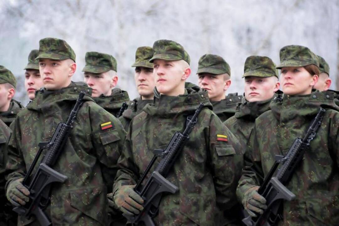 KAM: karių maitinimas - ne dotacija, o įstatymo vykdymas