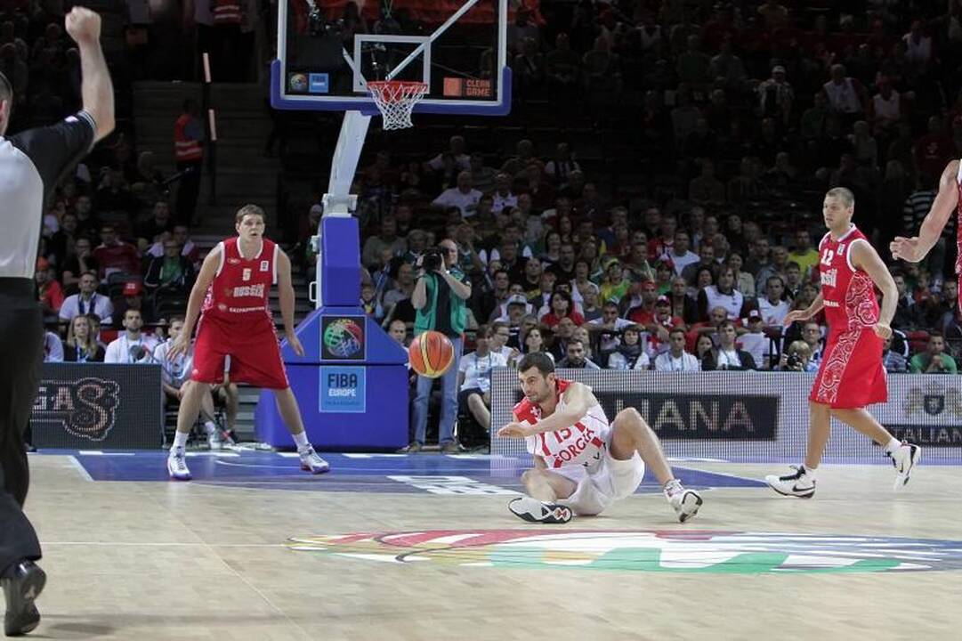 Prieš karščiausią mačą – nekvepia anšlagu