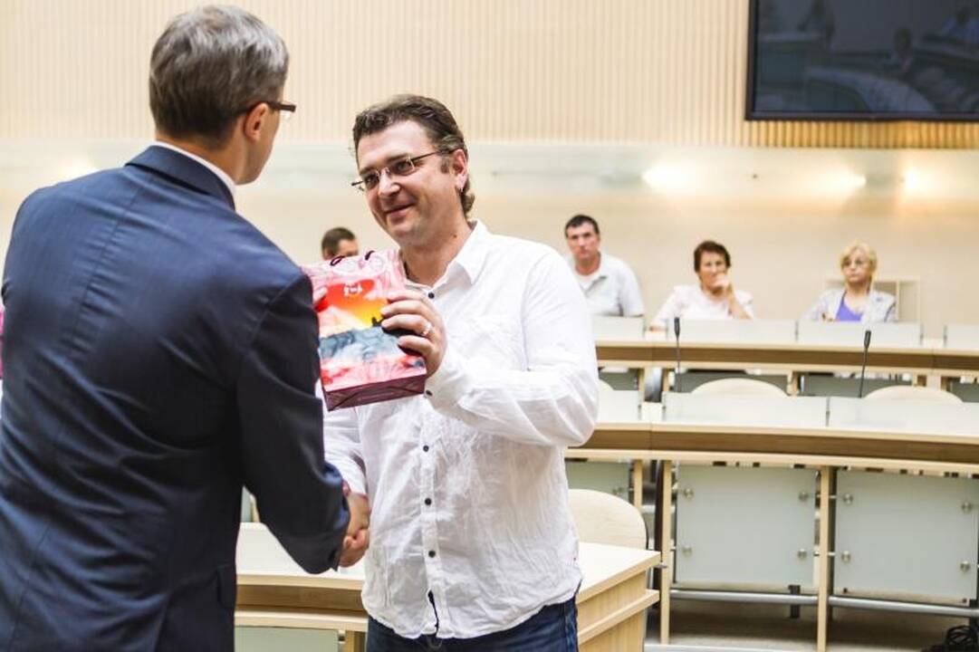 Dovana aktyviausiems kauniečiams – miesto vėliavos