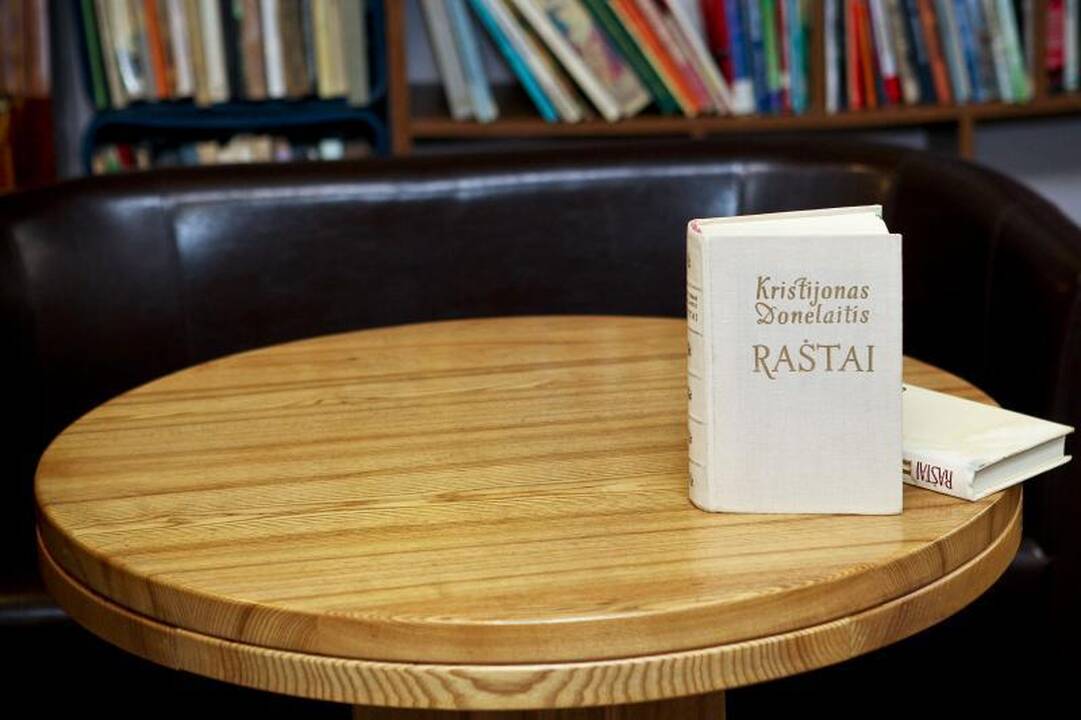 „Liūdni slibinai“ spalvingai pristatė savo naują albumą