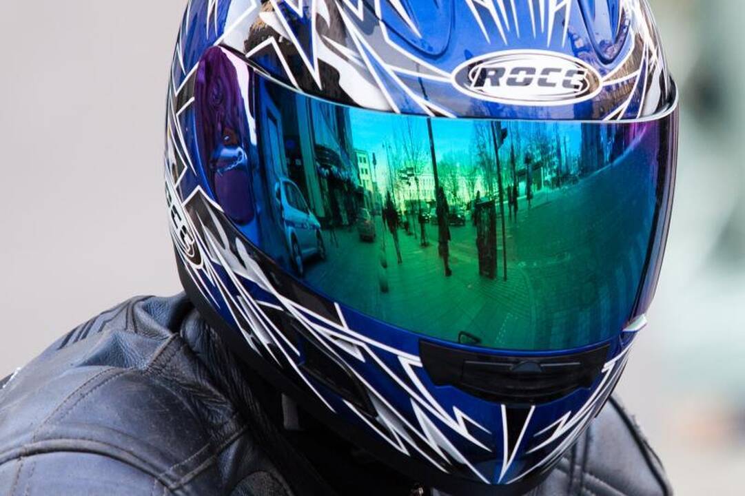 Tragedija Panevėžyje: per motociklo avariją žuvo du jaunuoliai