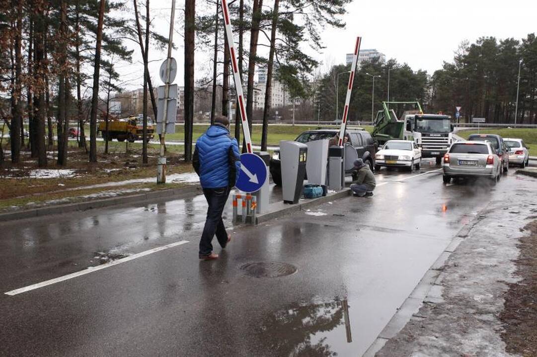 Nauji Lazdynų ligoninės užtvarai sėja sumaištį ir piktina pacientus