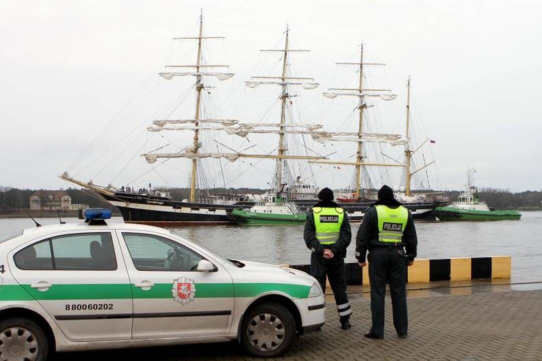 Klaipėda sulaukė burlaivio „Kruzenštern“