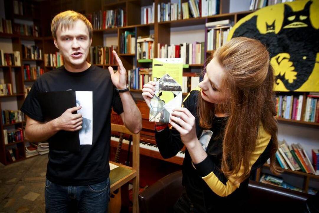 „Liūdni slibinai“ spalvingai pristatė savo naują albumą