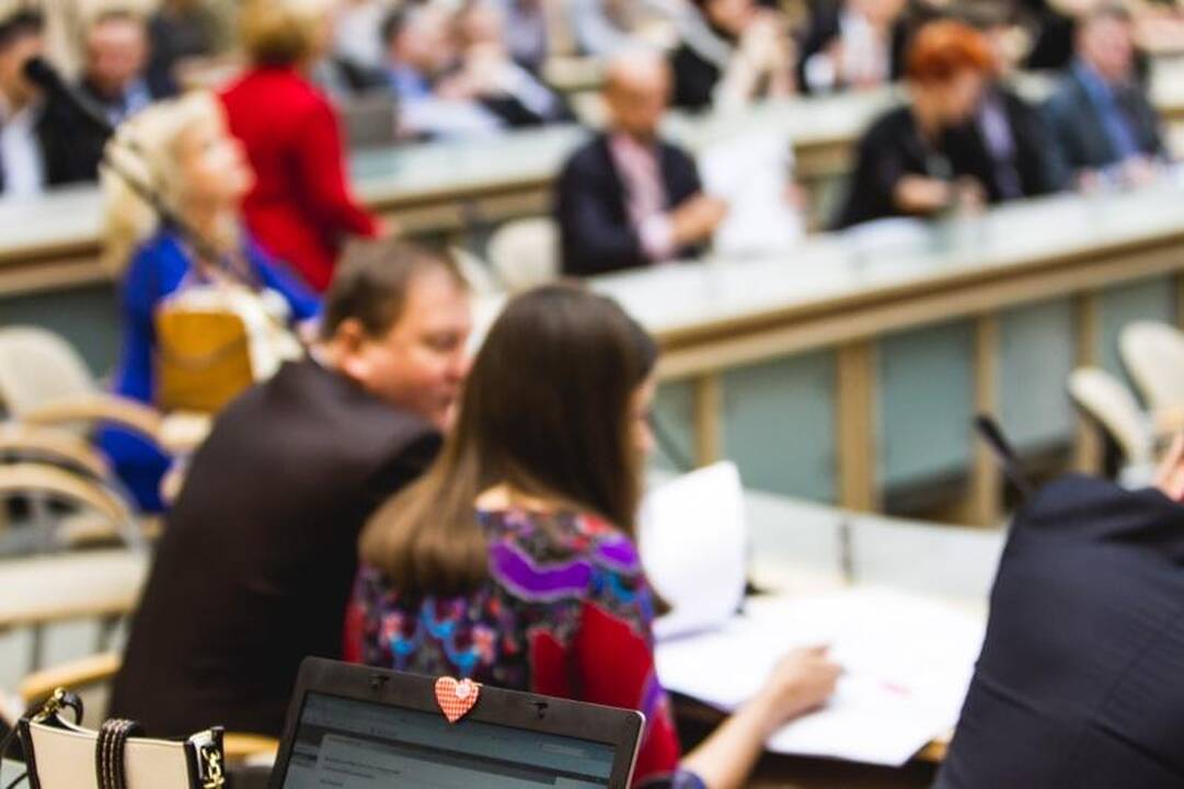 Kauno miesto taryboje prisiekė I. Matijošaitienę pakeitęs B. Želvys
