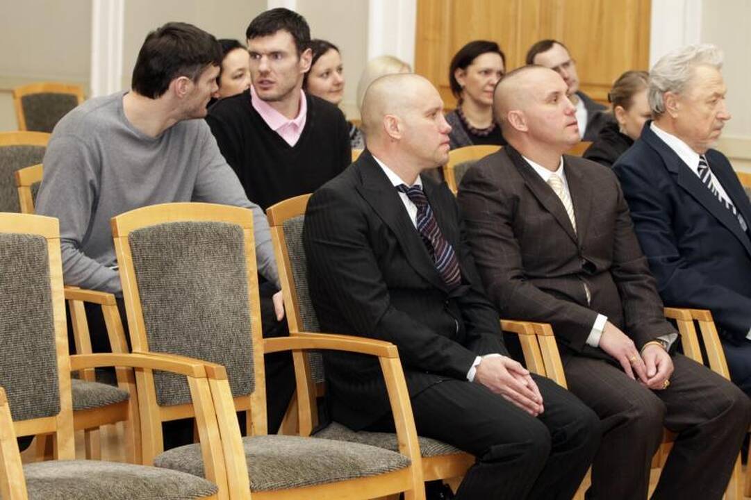 Lietuvos pilietybę gavę dvyniai iš Latvijos apsiverkė