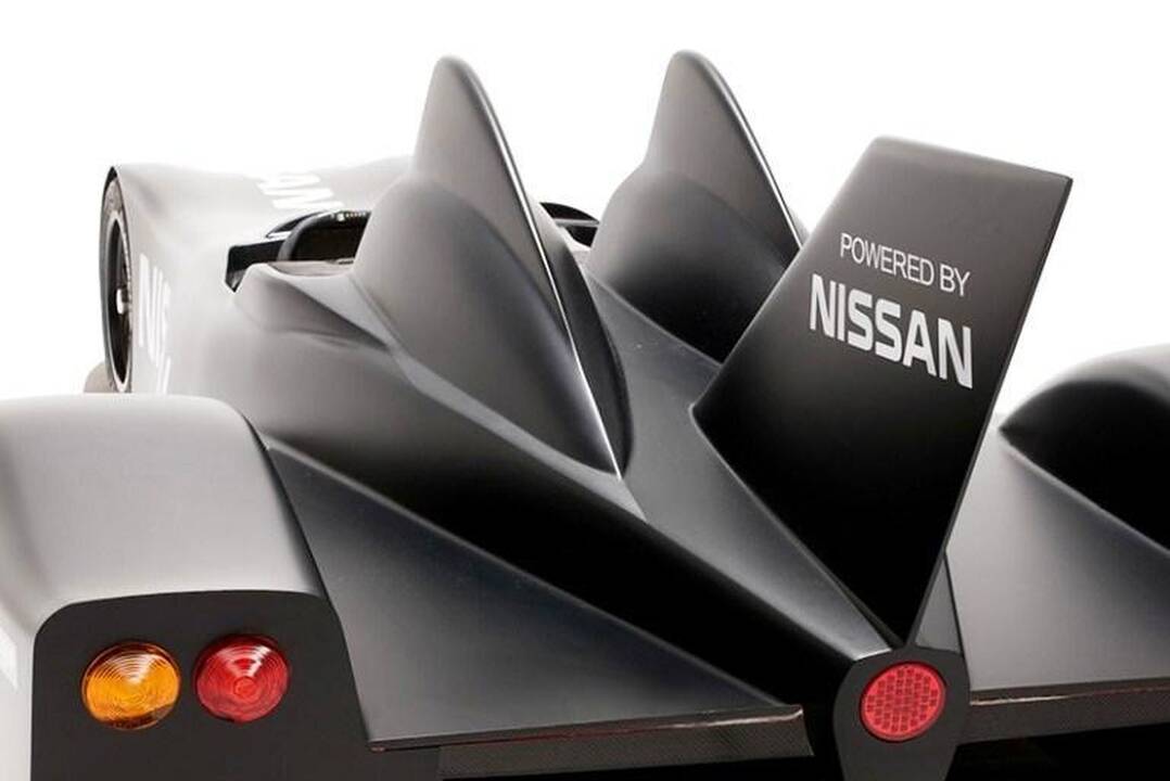 „Nissan Delta Wing“: revoliucinis mutantas debiutuos LeMano lenktynėse