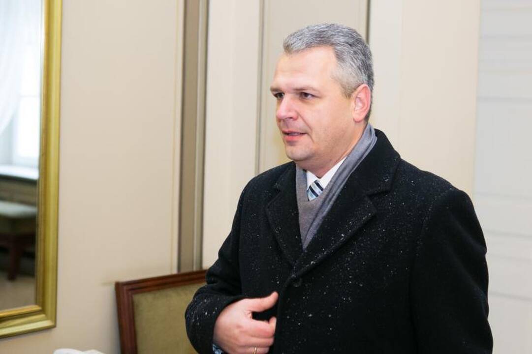 „Darbiečių“ kandidatas į žemės ūkio ministrus – nekalbus