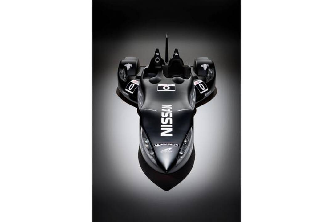 „Nissan Delta Wing“: revoliucinis mutantas debiutuos LeMano lenktynėse