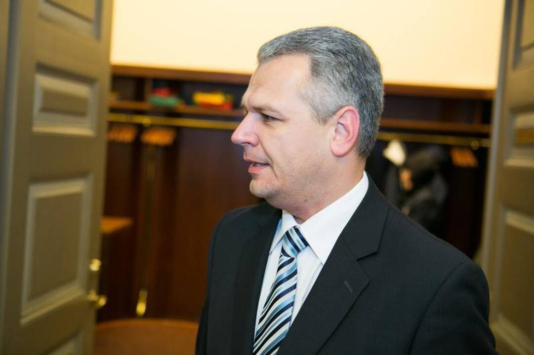 „Darbiečių“ kandidatas į žemės ūkio ministrus – nekalbus