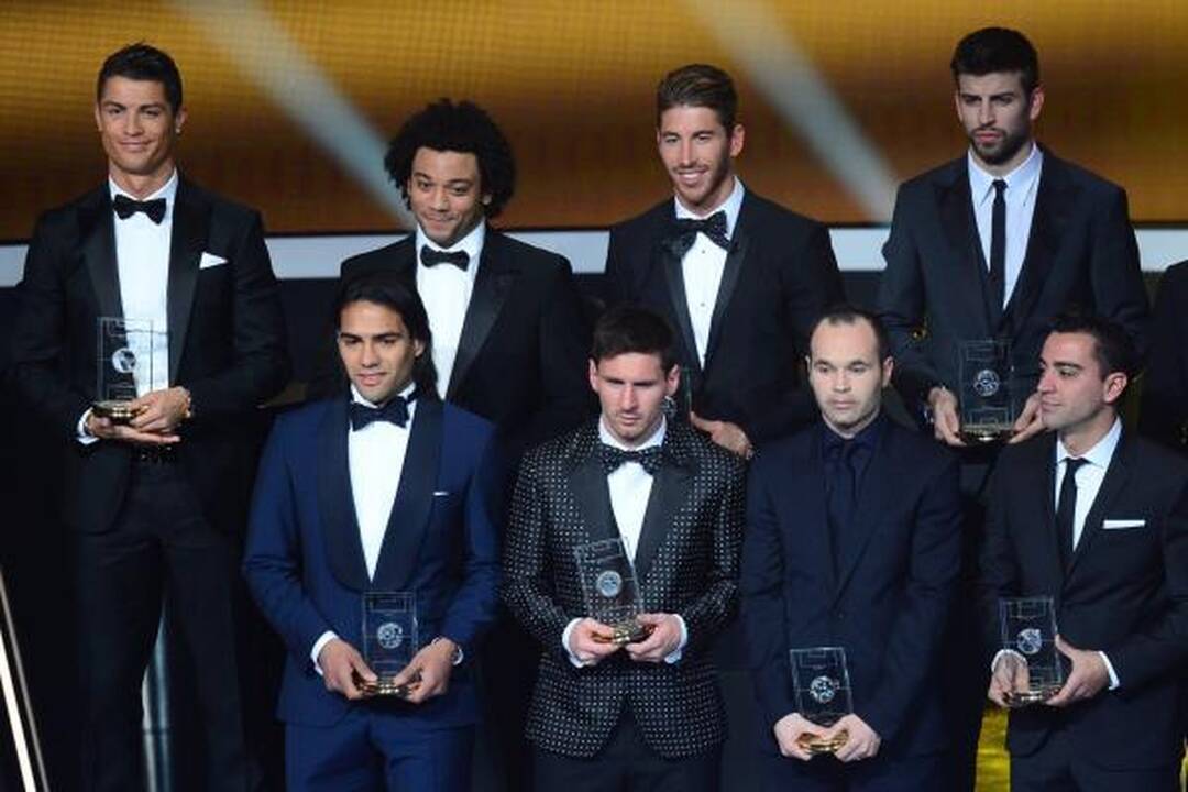 Rekordas: L. Messi ketvirtą kartą tapo „Auksinio kamuolio“ savininku