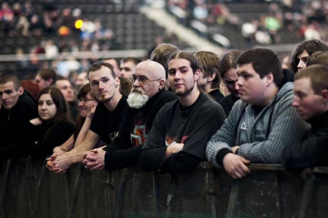 „Rammstein“ sugrįžo su dar galingesniu užtaisu 