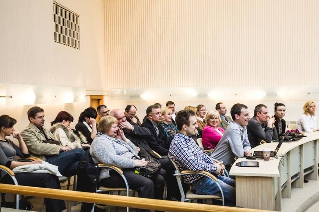 Kauno miesto taryboje prisiekė I. Matijošaitienę pakeitęs B. Želvys