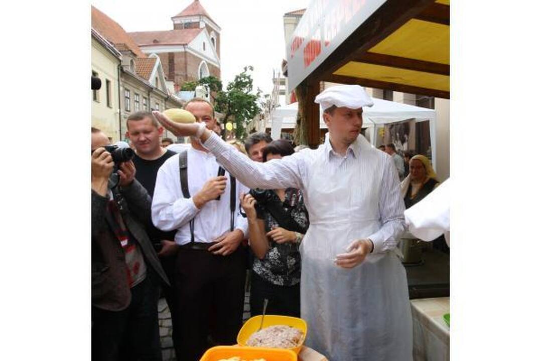 Kauno politikai pradėjo vilioti rinkėjus