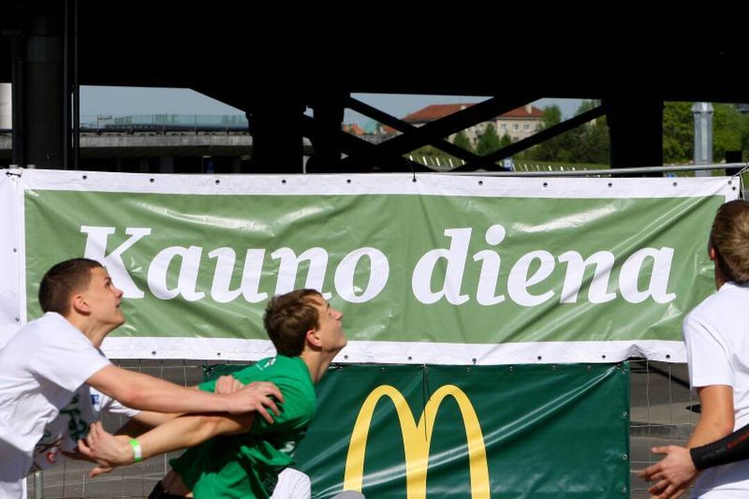 Kaune startavo „Žalgirio“ gatvės krepšinio turnyras