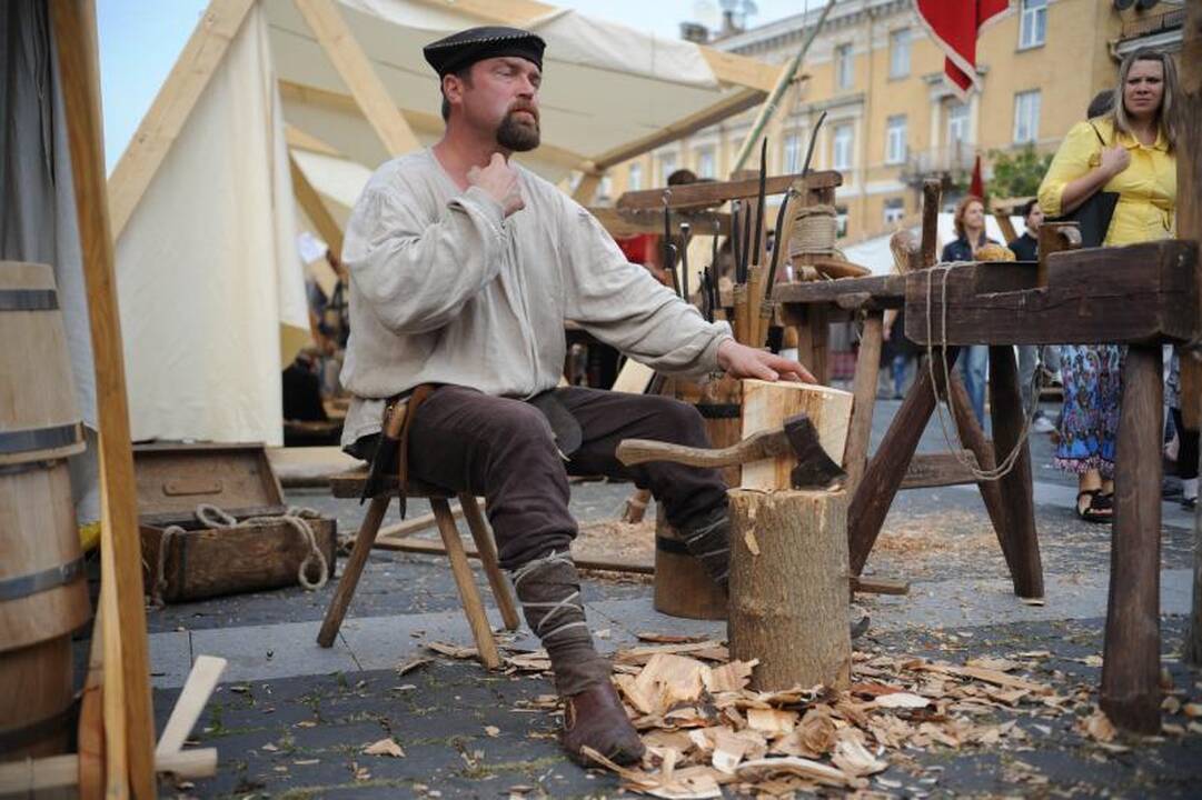 Šv.Baltramiejaus mugę sostinėje vainikavo baltarusių pasirodymas