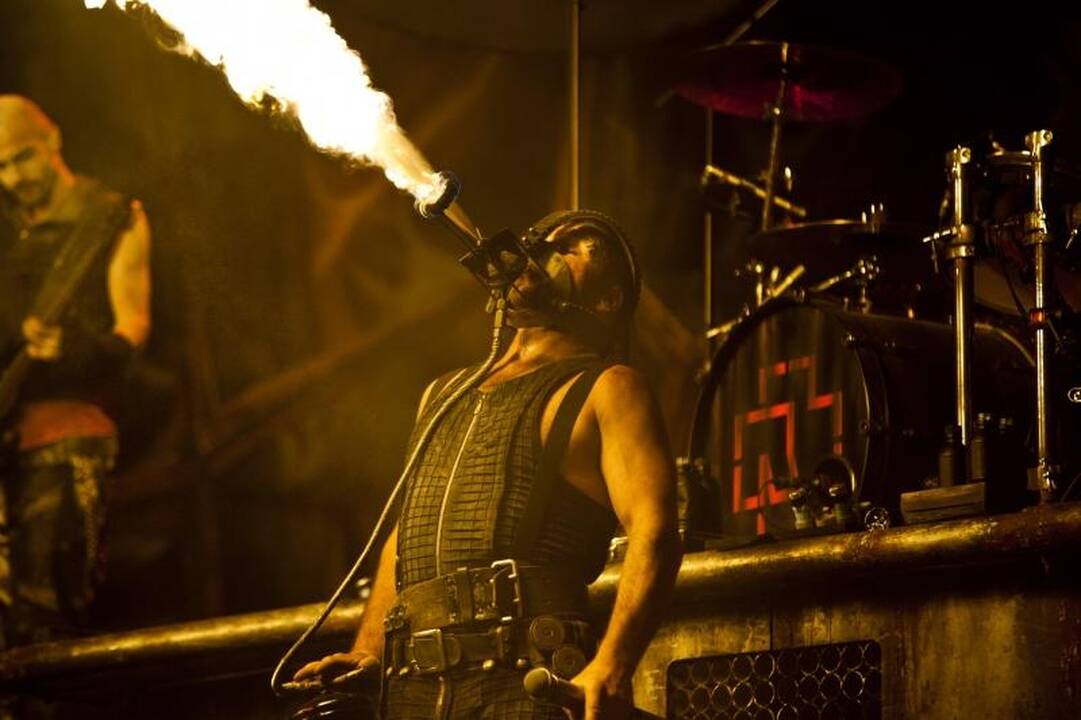 „Rammstein“ sugrįžo su dar galingesniu užtaisu 